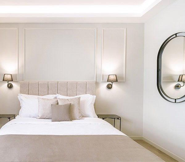 REFINED AMBIANCE & LUXURY COMFORT